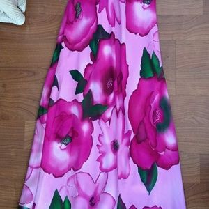 Beautiful long dress by Johnnie M